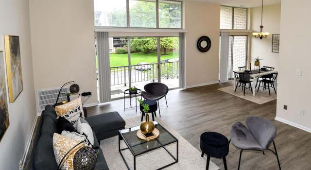 Photo of 5572 Burnside Dr Unit 5572-5, Rockville, MD 20853