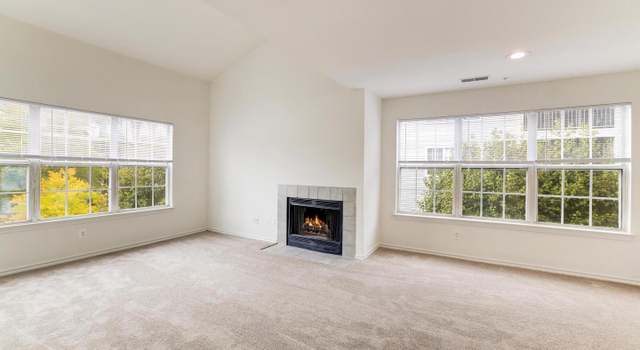 Photo of 18508 Boysenberry Dr #175, Gaithersburg, MD 20879