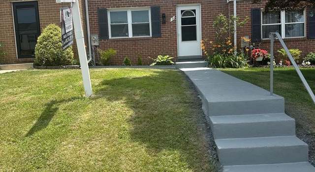Photo of 5 Broadleaf Ct, Parkville, MD 21234