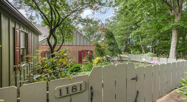 Photo of 1181 Wicklow Ct, Hummelstown, PA 17036