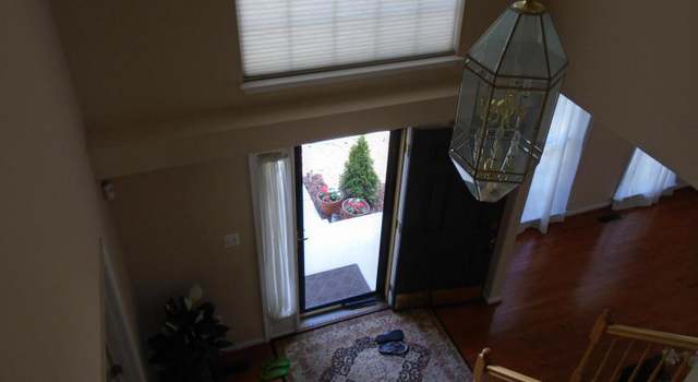 Photo of 20557 Breezyhill Dr, Ashburn, VA 20147