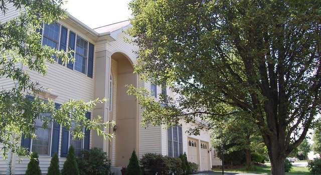 Photo of 20557 Breezyhill Dr, Ashburn, VA 20147