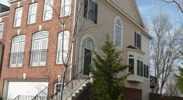 Photo of 43722 Lees Mill Sq, Leesburg, VA 20176