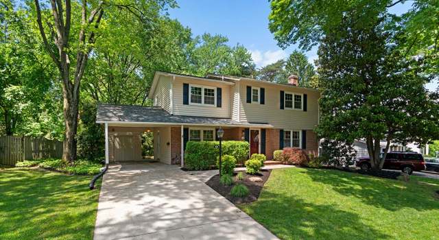 Photo of 816 Diamond Dr, Gaithersburg, MD 20878