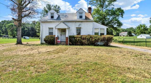 Photo of 15526 Holly Grove Rd, Silver Spring, MD 20905