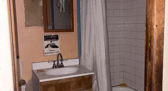 Photo of 5601 N 10th St, Philadelphia, PA 19141