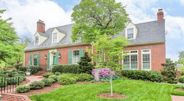 Photo of 809 Cornell St, Fredericksburg, VA 22401