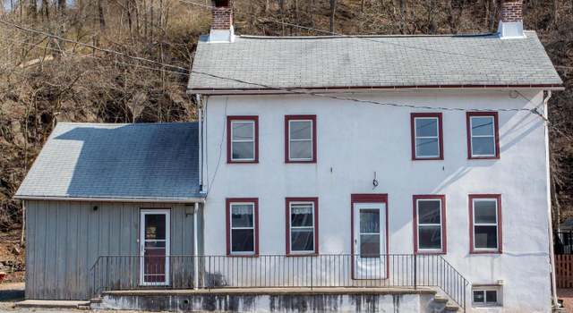 Photo of 30 N Franklin St, Lambertville, NJ 08530
