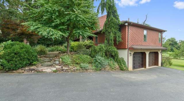 Photo of 198 Schoolhouse Ln, Glen Mills, PA 19342