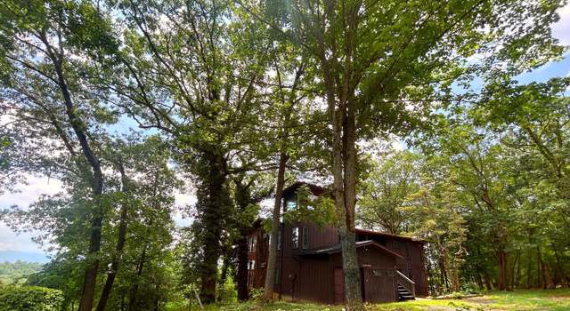Photo of 53 Leigh Ct, Basye, VA 22810