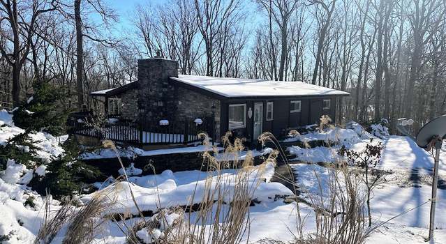Photo of 35 James Rd, Reinholds, PA 17569
