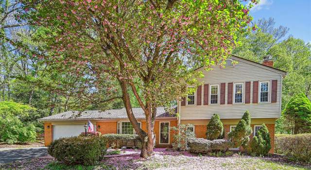 Photo of 2911 Bree Hill Rd, Oakton, VA 22124