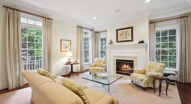 Photo of 1468 Evans Farm Dr, Mclean, VA 22101