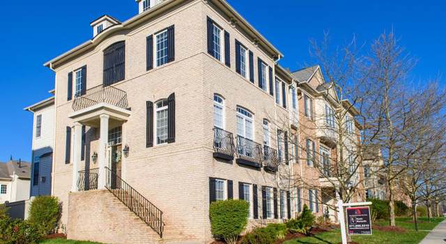 Photo of 24927 Pinebrook Rd, Chantilly, VA 20152