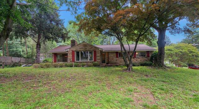 Property at 1 High Acres Dr, Ewing, NJ 08628, 3 beds, 1.5 baths