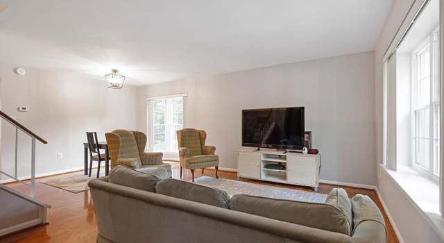 Photo of 13650 Barren Springs Ct, Centreville, VA 20121