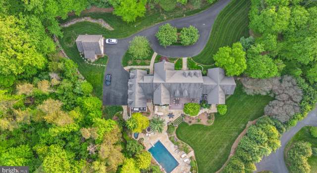 Photo of 11820 Plantation Dr, Great Falls, VA 22066