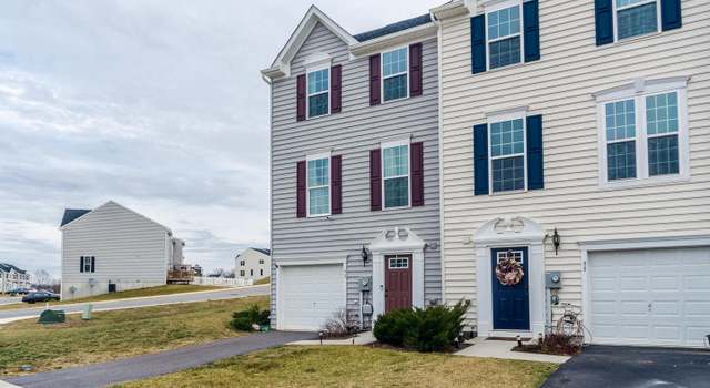 Photo of 92 Ontario Dr, Falling Waters, WV 25419