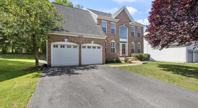 Property at 12533 Quarterhorse Dr, Bowie, MD 20720, 4 beds, 3 baths