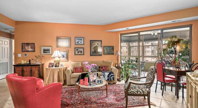 Photo of 19350 Magnolia Grove Sq #105, Leesburg, VA 20176