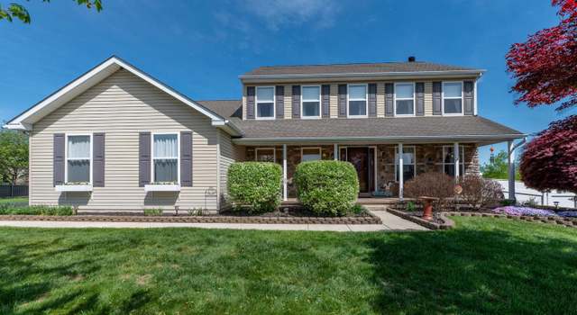 Photo of 1035 Oak Hill View Dr, Gilbertsville, PA 19525