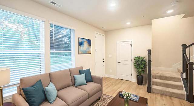 Photo of 4402 Roland Heights Ave, Baltimore, MD 21211