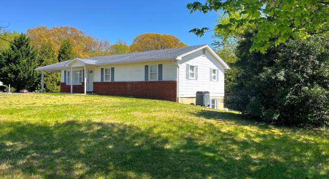 Photo of 3820 Hallowing Point Rd, Prince Frederick, MD 20678