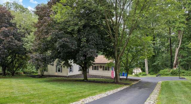 Photo of 31 Timber Ln, Thornton, PA 19373
