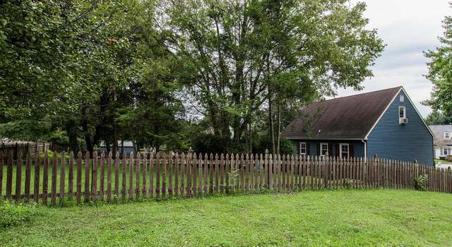 Photo of 357 Bracken Dr, Lancaster, PA 17601