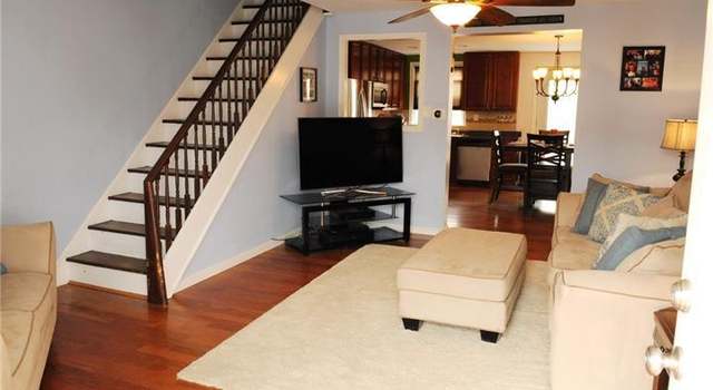 Photo of 4526 Tolbut St, Philadelphia, PA 19136
