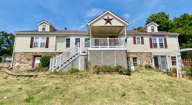 Photo of 39 Rosewood Ln, Riverton, WV 26814