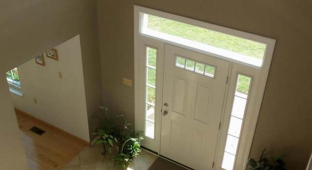 Photo of 917 Burning Tree Ct, Westminster, MD 21158