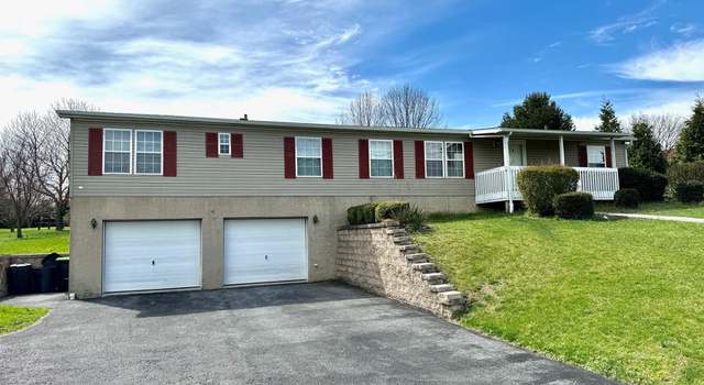 Photo of 96 Martin Dr, Myerstown, PA 17067