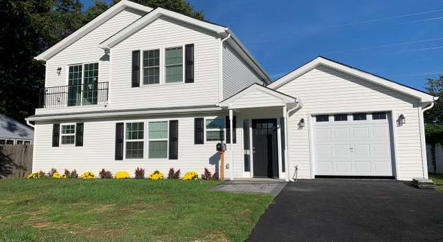 Photo of 9 Edgewood Ln, Levittown, PA 19054