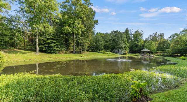 Photo of 543 Triadelphia Way, Alexandria, VA 22312
