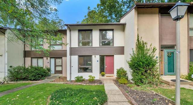 Photo of 11902 Barrel Cooper Ct, Reston, VA 20191