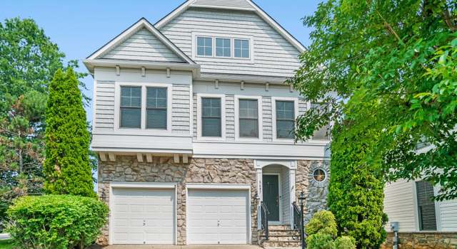 Photo of 5607 Tower Hill Cir, Alexandria, VA 22315