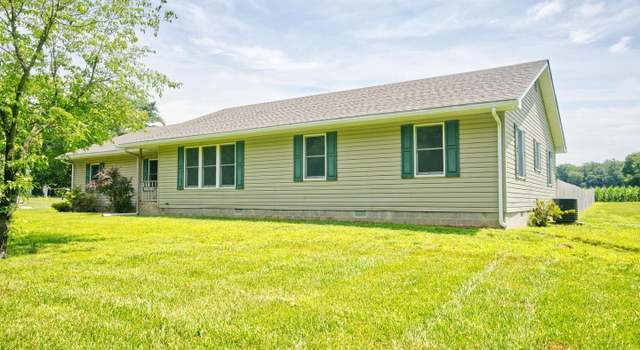 Photo of 806 Lynnbury Woods, Dover, DE 19901