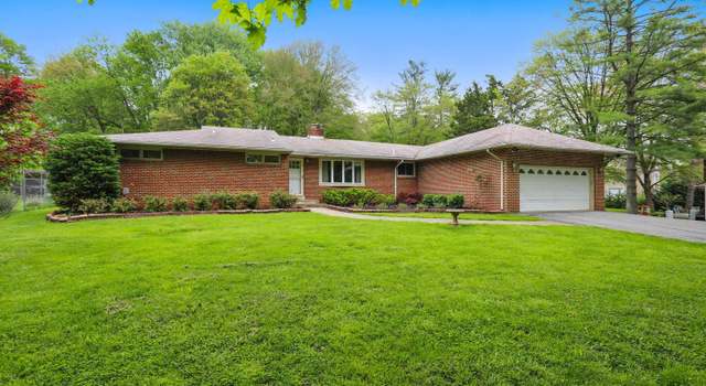 Photo of 8601 Warfield Rd, Gaithersburg, MD 20882