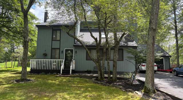 Photo of 129 Segatti Cir, Bushkill, PA 18324