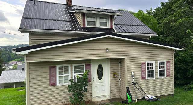 Photo of 228 E 2nd St, Everett, PA 15537