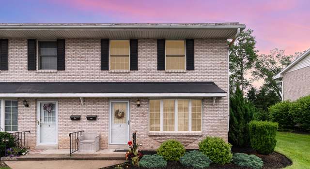 Photo of 11 Bentley Pl, Carlisle, PA 17013