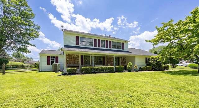 Photo of 4 Concord Way, Chadds Ford, PA 19317