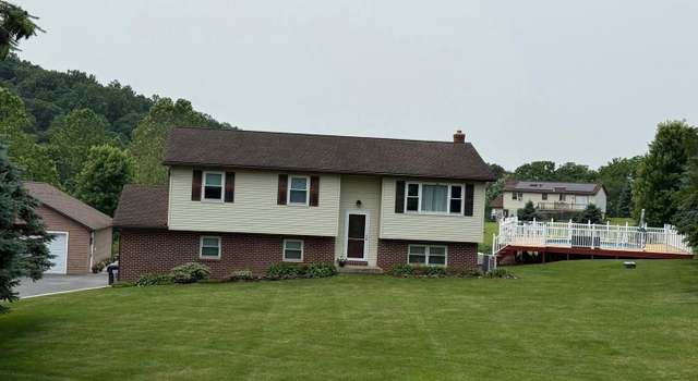 Photo of 191 Meadow Dr, Mohrsville, PA 19541