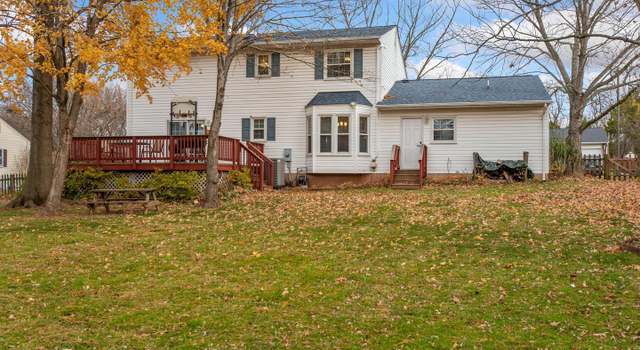 Photo of 13414 Brookfield Dr, Chantilly, VA 20151