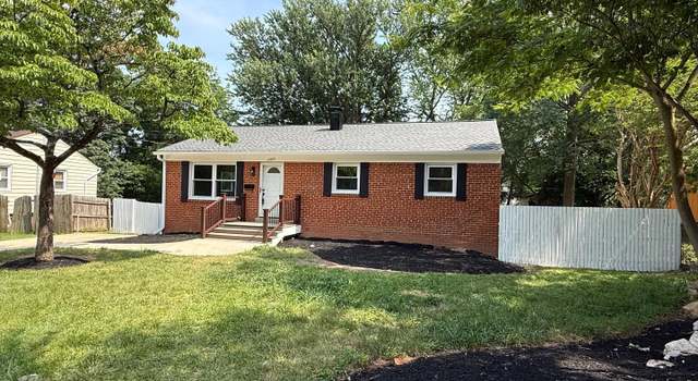 Photo of 2005 York Dr, Woodbridge, VA 22191