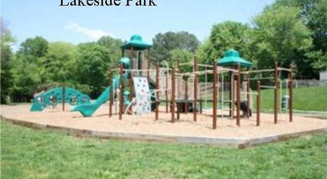 Photo of 5236 Nottinghill Ln, Fairfax, VA 22032