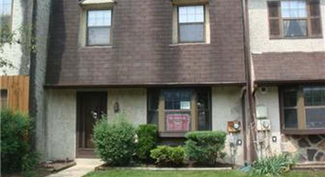 Photo of 213 Smallwood Ct, West Chester, PA 19380