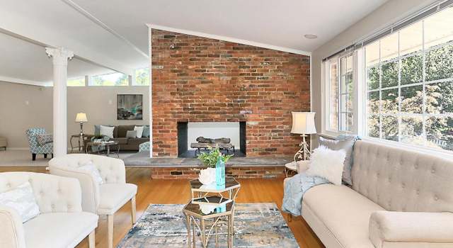 Photo of 4124 Watkins Trl, Annandale, VA 22003