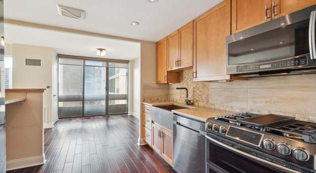 Photo of 1326-42 Spruce St #808, Philadelphia, PA 19107
